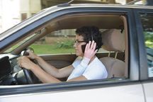 news_Hands_Free2©Phil Jones_LL88