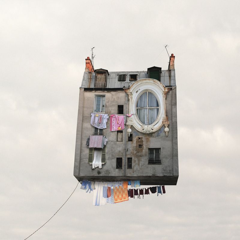 Flying Houses © Laurent Chéhère