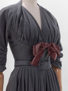 ROBE DE JOUR EN JERSEY DE LAINE TAUPE