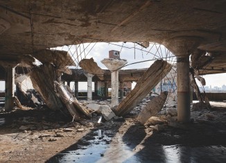 Garden of the Gods
Zeus Ice, 2010 © Scott Hocking