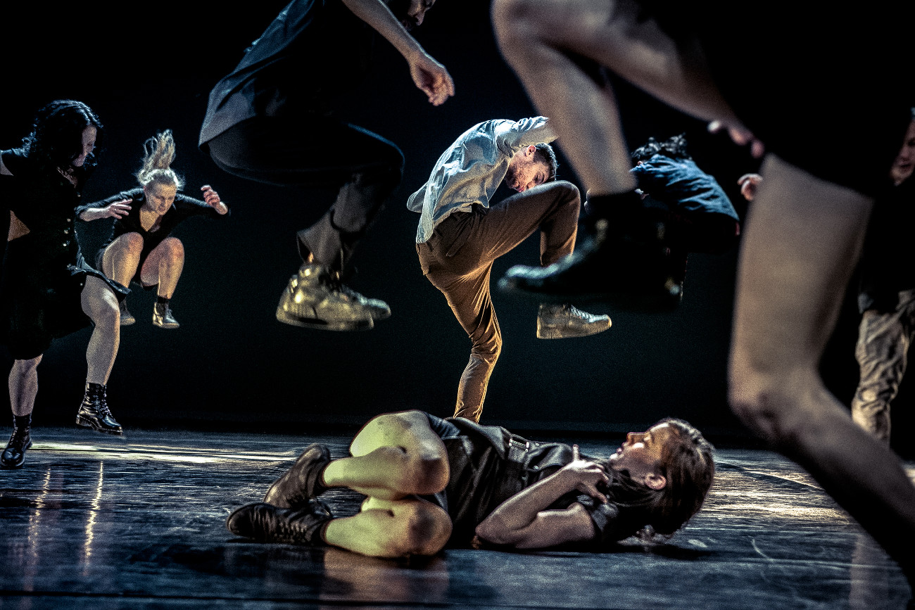 Wim Vandekeybus - What The Body Does Not Remember