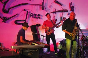 Le pianiste Roberto Fonseca au Jazz Café, La Havane