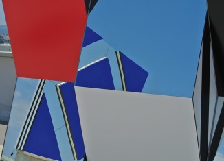 Daniel Buren, « Défini, Fini, Infini, travaux in situ », Unité d¹habitation, Cité Radieuse, MAMO Audi talents awards, Marseille, 2014. Détail. © DB-ADAGP, Paris / © Fondation Le Corbusier-ADAGP, Paris