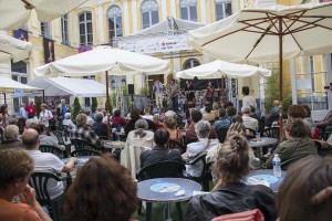 Faites de la chanson