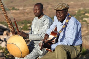 Boubacar Traore (right) Ballake Sissoko(left)