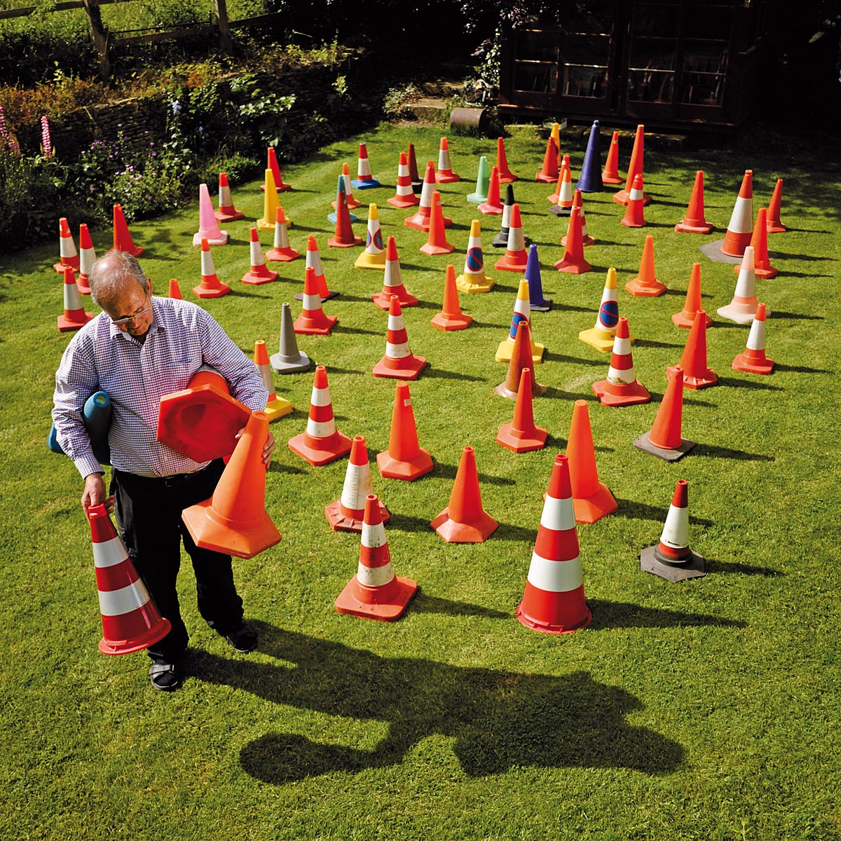 Dull Men's Calendar : David Morgan Traffic Cone Collector
