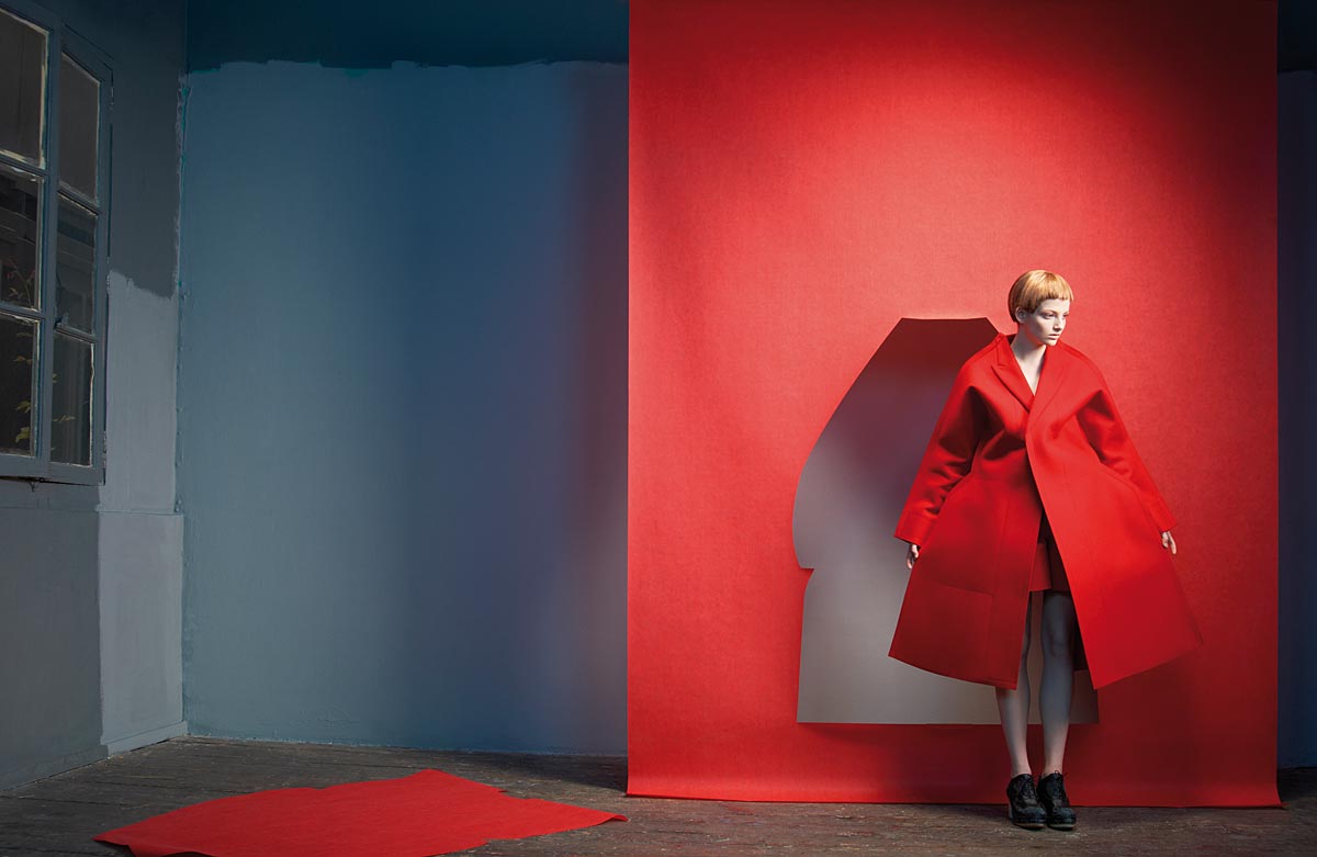 Game Changers. Réinventer la silhouette du XXème siècle Game Changers - Comme des Garçons, A/W 2012-13, ©Photo Sophie Delaporte Game Changers - Comme des Garçons, A/W 2012-13, ©Photo Sophie Delaporte