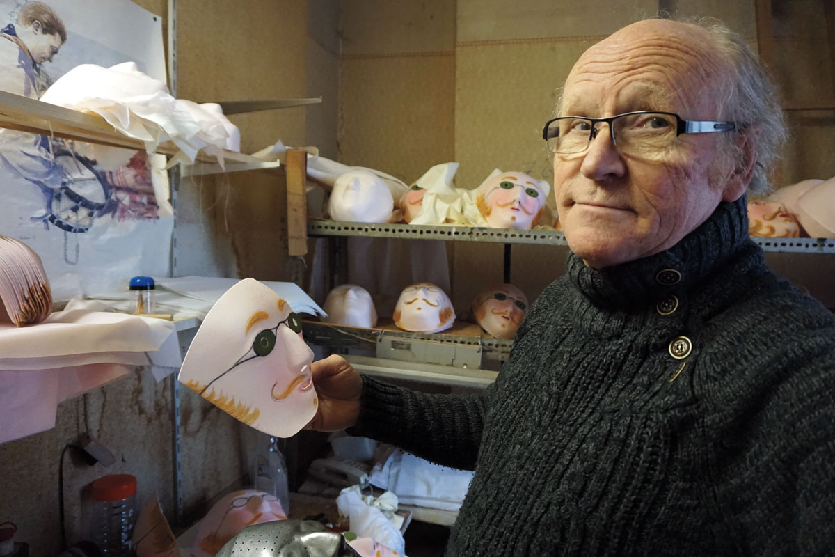 Derrière le masque de Gille