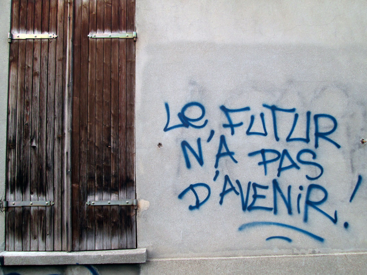 16-06-15-GRAFFITI-Montreuil-rueLebour2-photoYP