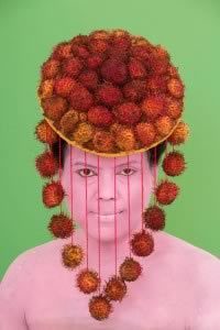 Série TATA BOGA, Indonésie, 2017 Kandang Ramboutan, techniques mixtes Photographie de Matthias Lothy
