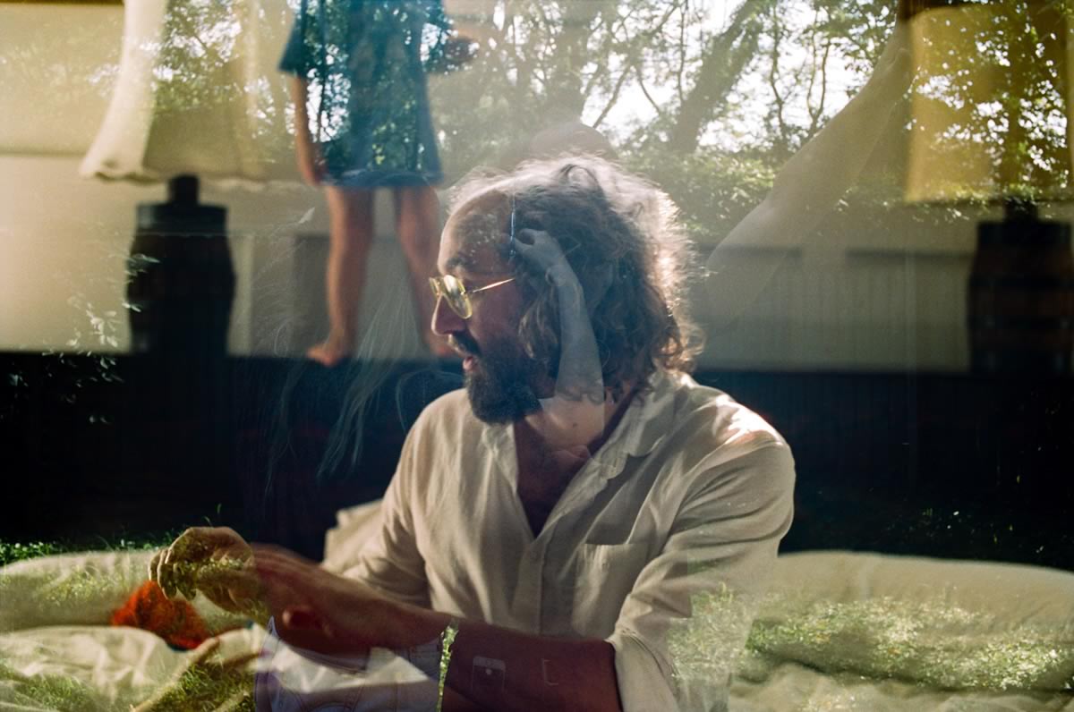 Phosphorescent