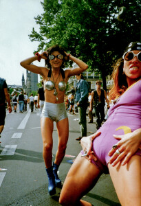 Love Parade, Kurfürstendamm, Berlin, 1991 © Tilman Brembs