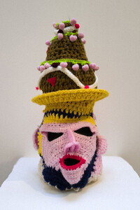 Masque gâteau, 2020, Stephan Goldrajch