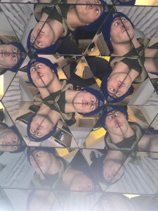 (c) Illusion Brussels