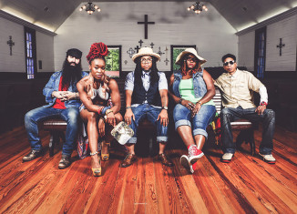 Arrested Development © Todd McPhetridge