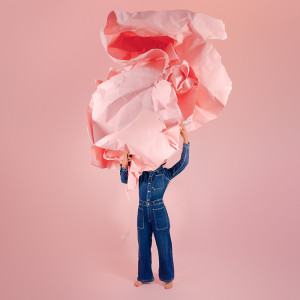 Émilie Möri -  Paper