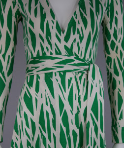 Diane Von Furstenberg, Wrap dress detaill, (c) Fashion Iace Museum
