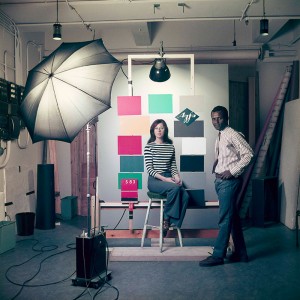 Autoportrait pendant la formation de James Barnor au laboratoire Agfa-Gevaert, Mortsel (Belgique), 1969 © James Barnor
Courtesy of Galerie Clémentine de la Féronnière