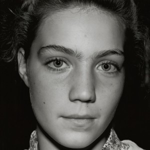 Philippe Bazin, Les adolescents, 1993-1995, tirage argentique noir & blanc contrecollé sur aluminium, musée des beaux-arts, Calais. Don de l’artiste, 2010 © P. Bazin