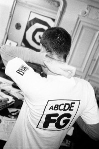 Christophe Vix, Radio FG, rue de Rivoli, Paris, 1995 Photo Olivier Degorce Livre radio FG éditions La Table Ronde - 0022_###