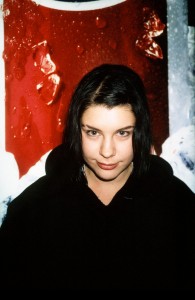 Miss Kittin (FR), Radio FG, rue de Rivoli, Paris, 1994 Photo Olivier Degorce Livre Radio FG éditions La Table Ronde - 09920053