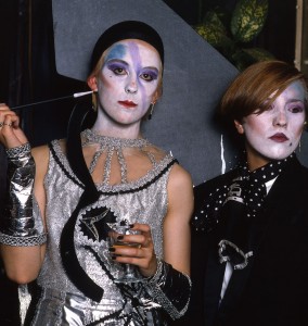 Two Blitz attendees, about 1980. Robyn Beeche Foundation