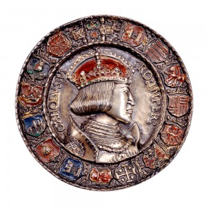 Albrecht Dürer et Hans Krafft, Médaille de Charles Quint couronné empereur et aigle bicéphale, Nuremberg, 1521, argent émaillé – Luxembourg, Musée national d’archéologie, d’histoire et d’art - 2000-099/001
© Collection du Musée national d'archéologie, d'histoire et d'art Luxembourg (MNAHA) / Photo : Albert Biwer