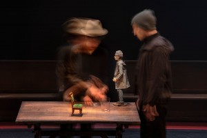 Crimes et Chatiments/Les Karyatides
