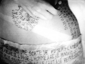 Nil Yalter, La Femme sans tête ou La Danse du ventre, 1974
© ADAGP, Paris 2026 © Courtesy The Pill Gallery