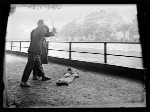 1078 Reconstitution d’un assassinat Quai de la Boverie, Liège 15 juillet 1930 © Archives de l’État à Liège