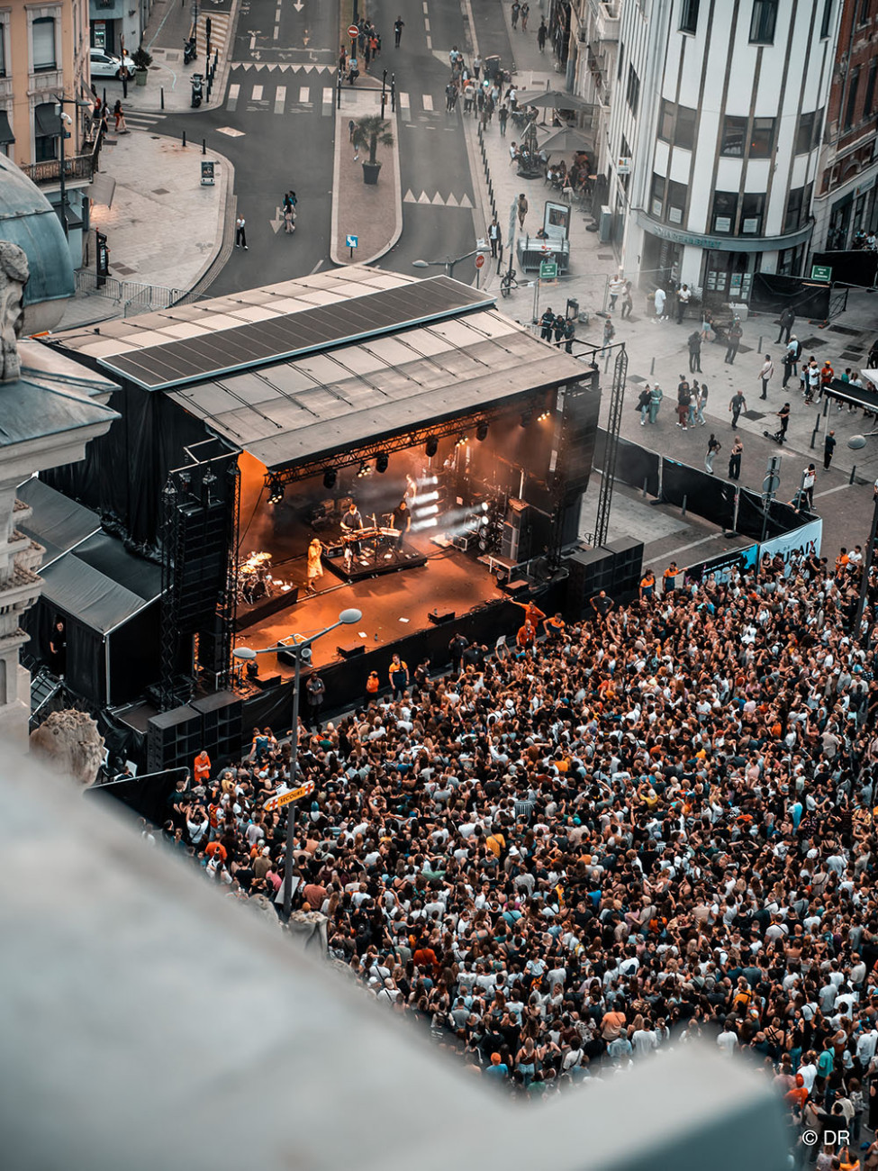 Concert-10_DiskStation_Dec-16-2301-2025_DownloadConflict