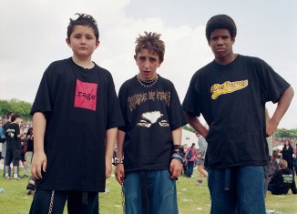 Kids looking at Camera, Ozzfest, Milton Keynes Bowl, UK, 2001.© Rebecca Lewis _ Museum of Youth Culture